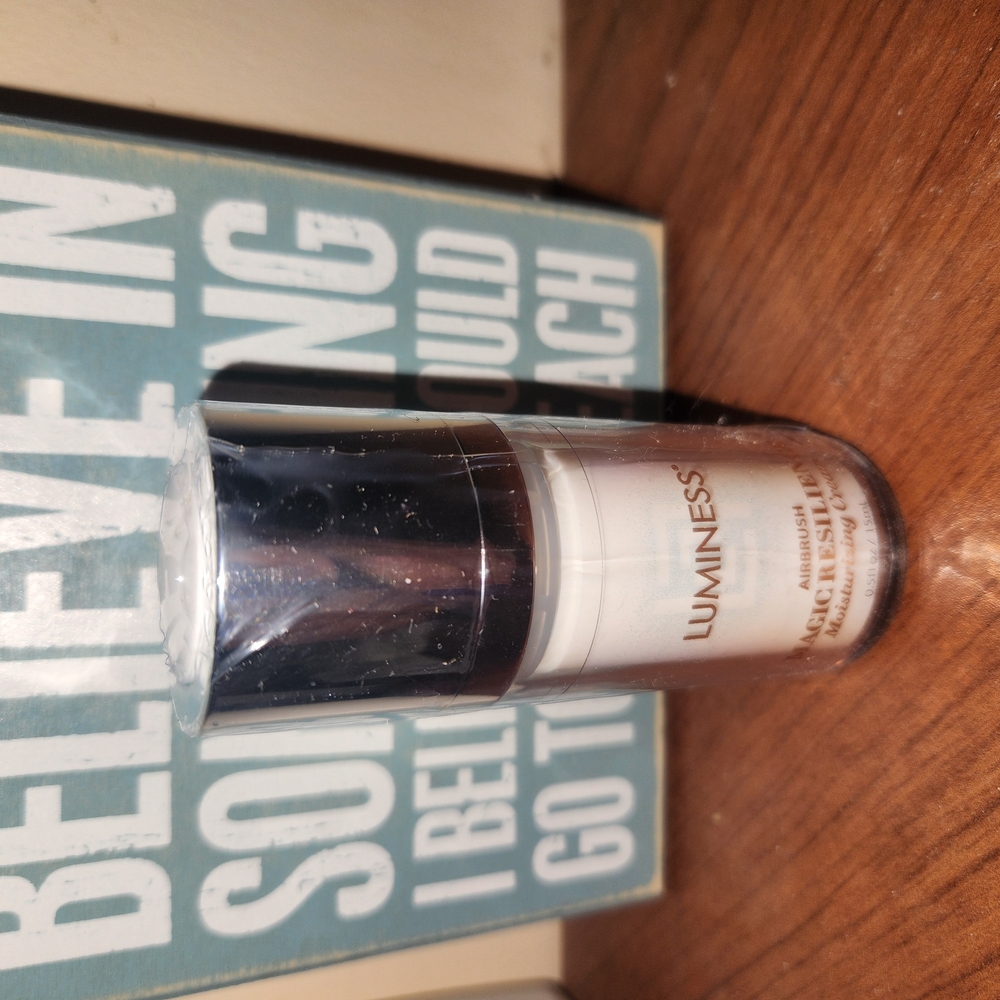 Luminess Magic Resilience Moisturizing Cream 15ml - Picture 4 of 6